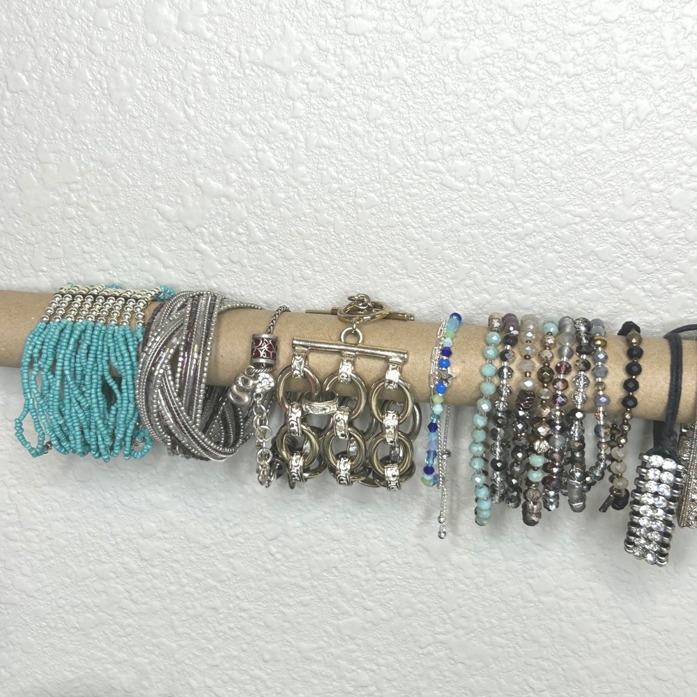 Lot of 25 Bracelet Set Mixed Metals Beads Wood Bangles Stackable Statement - Picture 2 of 4